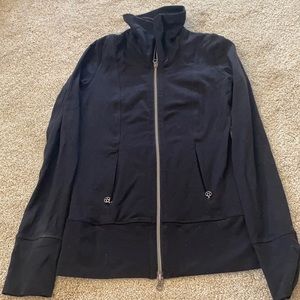 Small Lululemon zip up black sweatshirt